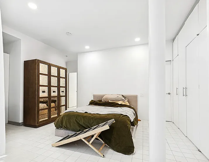 22 E 81st St #GD — Photo 11