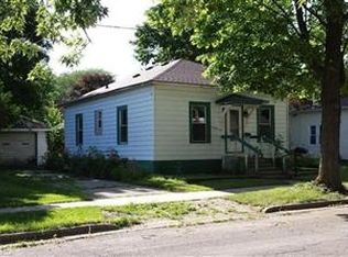 645 Spring St, Three Rivers, MI 49093