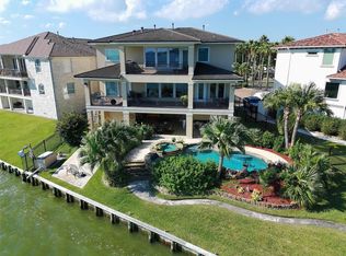 2242 Marina Way, Kemah, TX 77565