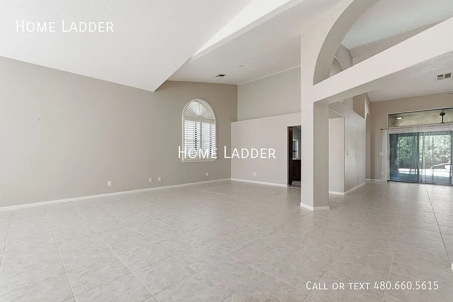 Lakefront Luxury with Pool & Private Boat Dock! — Photo 4