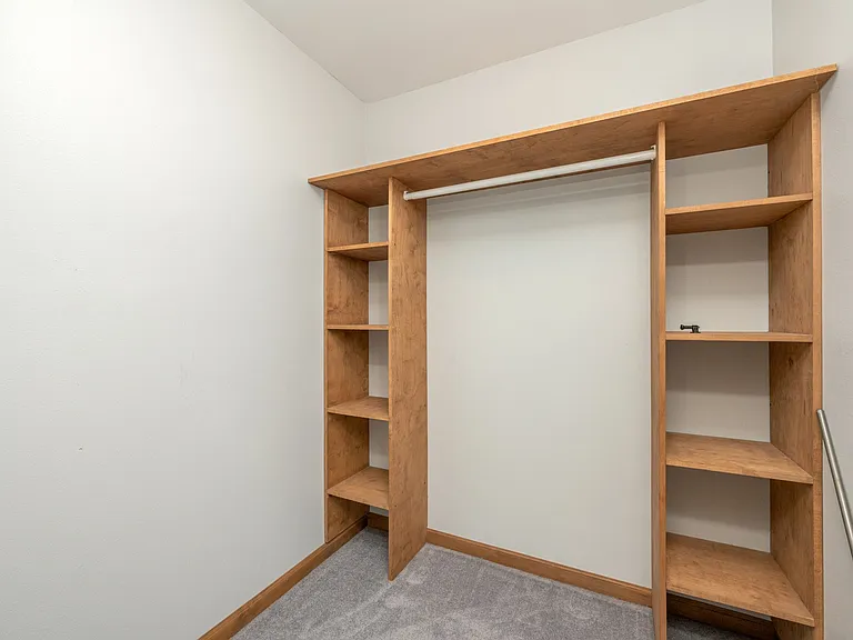 83 Edgewood Dr — Photo 15
