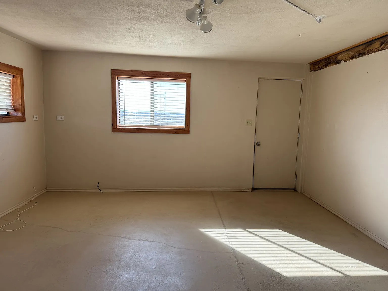 1 bed, 700 sqft, $875 — Photo 4