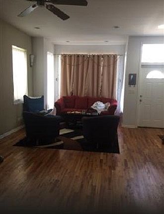 3rd image of 2439 W Homer St #1_DUPLEX