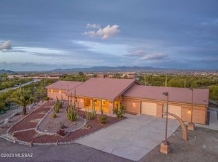 7102 W Ina Rd, Tucson, AZ 85743