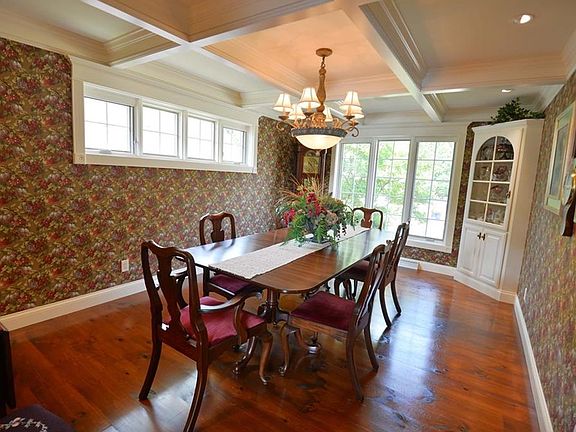 4th image of 549 Baldwin Heights Cir