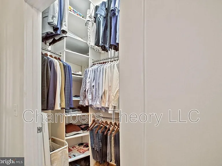 2357 Champlain St NW #102 — Photo 22