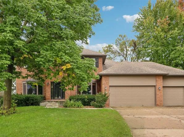 901 NW Campus Ridge Ct, Ankeny, IA 50023