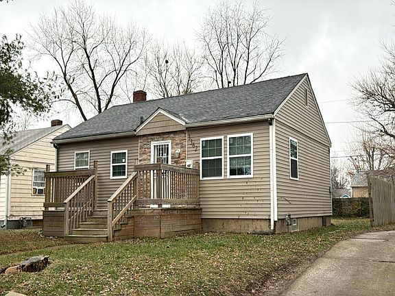 2nd image of 3362 Wallace Ave