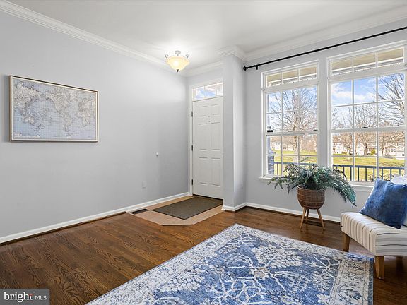3rd image of 5974 Ivy League Dr