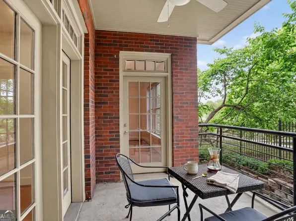 273 12th St NE Unit 210, Atlanta, GA 30309