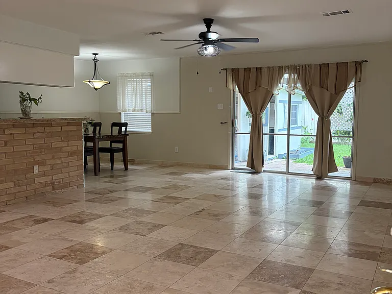 12022 Pompano Ln — Photo 13