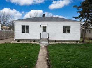 3032 Gladstone Ave, Rockford, IL 61101