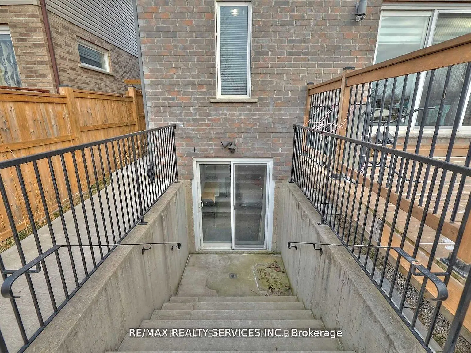 1 bed, $1,200 — Photo 2
