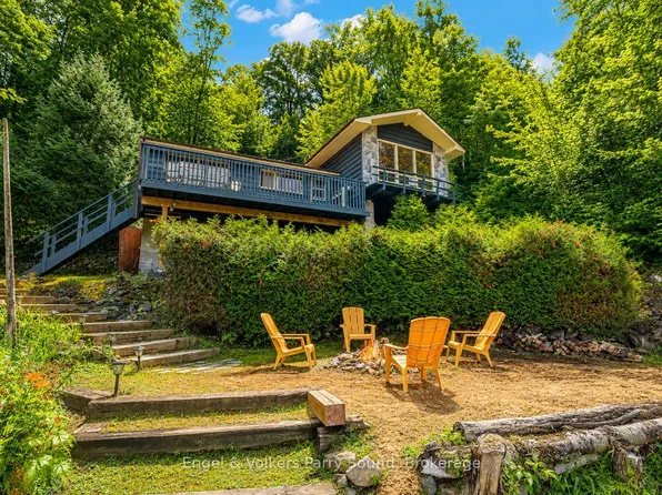 27 Lower Ln, Seguin, ON P2A 0B2