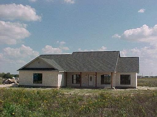 1st image of 117 OAK HOLLOW