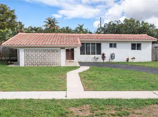 1660 SW 27th Ave, Fort Lauderdale, FL 33312