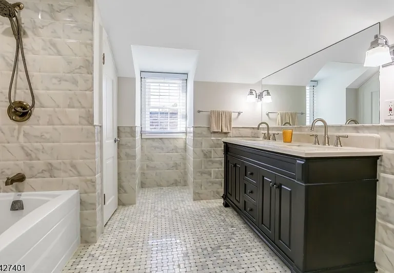 1008 Mary Allen Ln — Photo 22