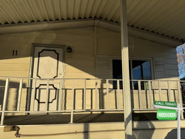 675 Parlanti Ln Space 11, Sparks, NV 89434