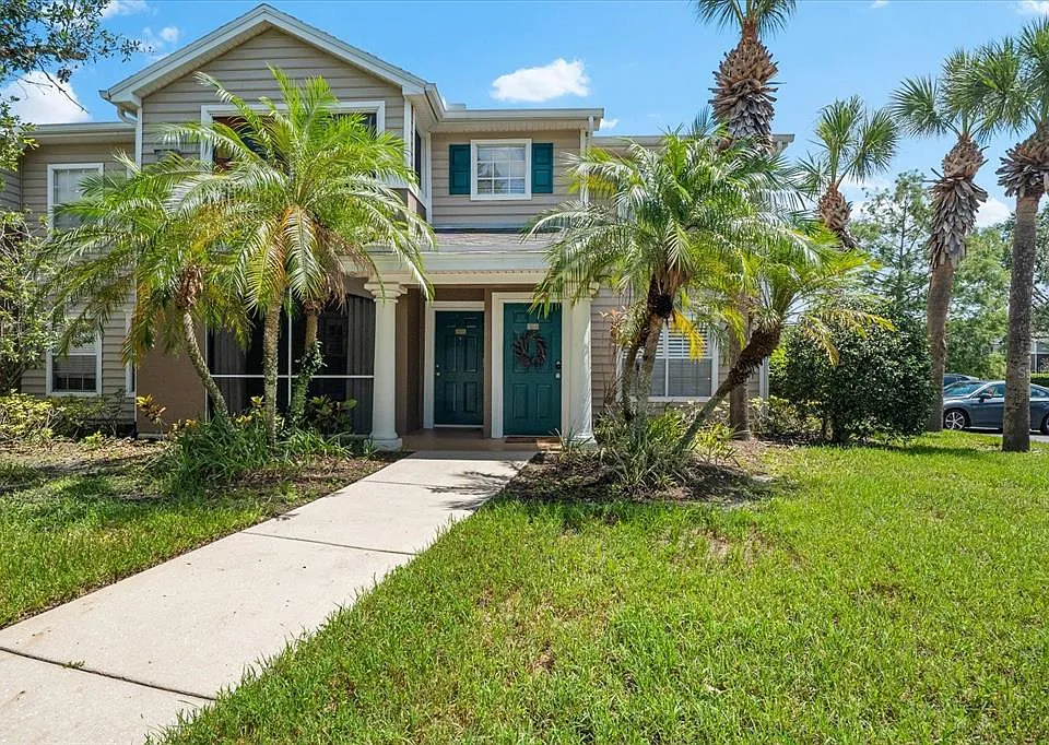 8933 Manor Loop #204