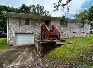 2090 N Heights Ave, Batesville, AR 72501