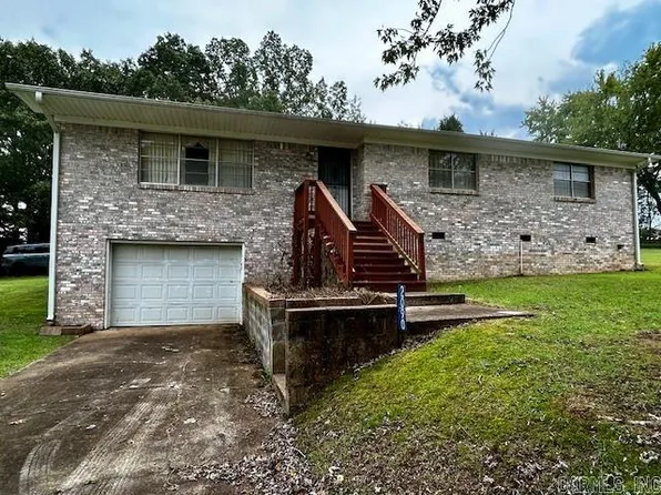 2090 N Heights Ave, Batesville, AR 72501