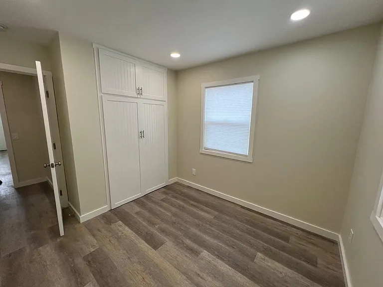 446 Tulare Ave — Photo 12
