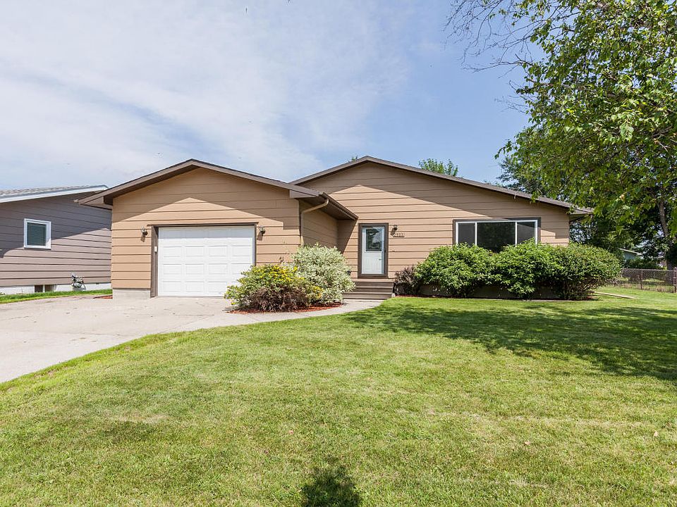 1st image of 2522 Crescent Dr
