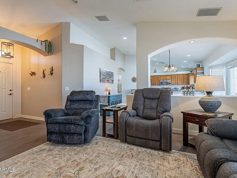 960 W Inca Dr — Photo 5