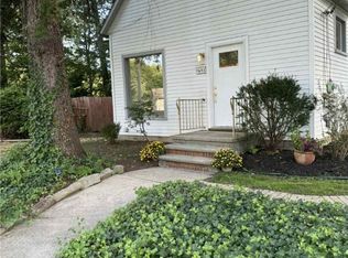 9698 E River Rd, Elyria, OH 44035