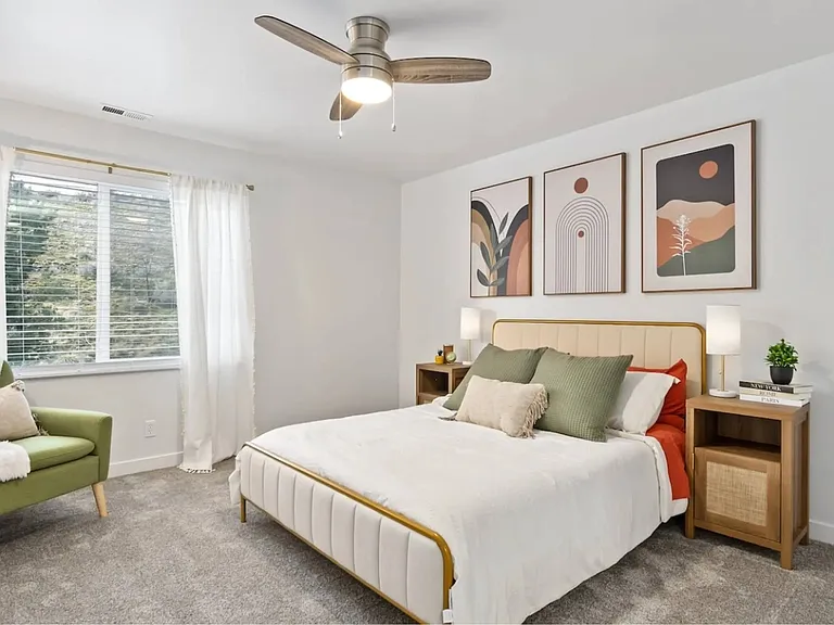 Monterra Townhomes — Photo 13