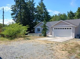 942 Hadley Way, Camano Island, WA 98282