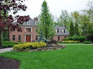 32424 Nottingham Dr, Avon Lake, OH