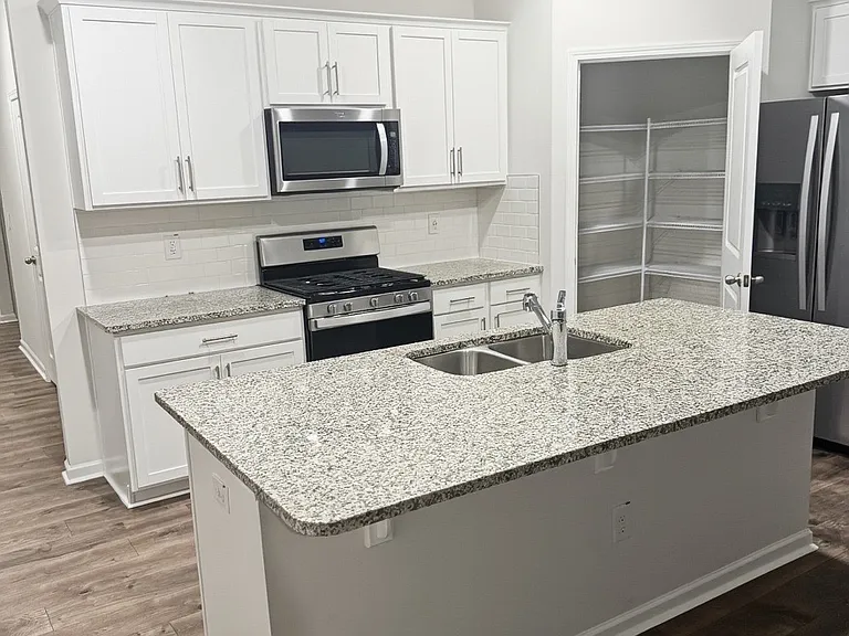 341 Red Brick St — Photo 11
