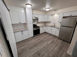 356 W Holland Ave, Clovis, CA 93612