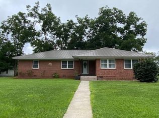 207 N Jackson St, Opp, AL 36467