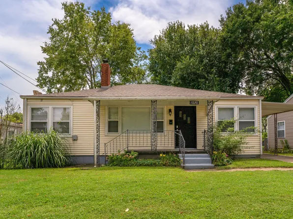 1020 W Stanford Street, Springfield, MO 65807