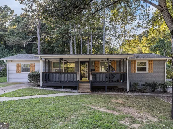 12 C W Smith Cir, Bremen, GA 30110