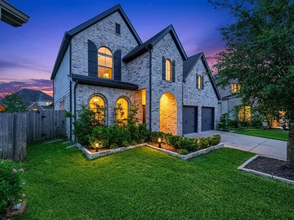 3732 Windsong Park Ct, Pearland, TX 77584