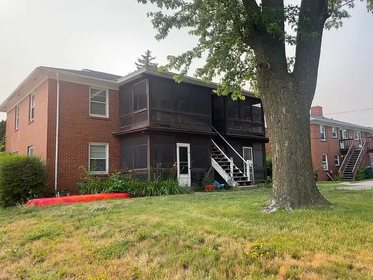 1217 S Midvale Blvd — Photo 13