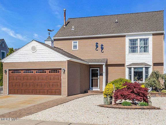 2nd image of 74 Ocean Gate Avenue