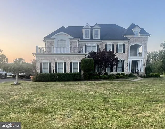 19876 Somercote Ln — Photo 3