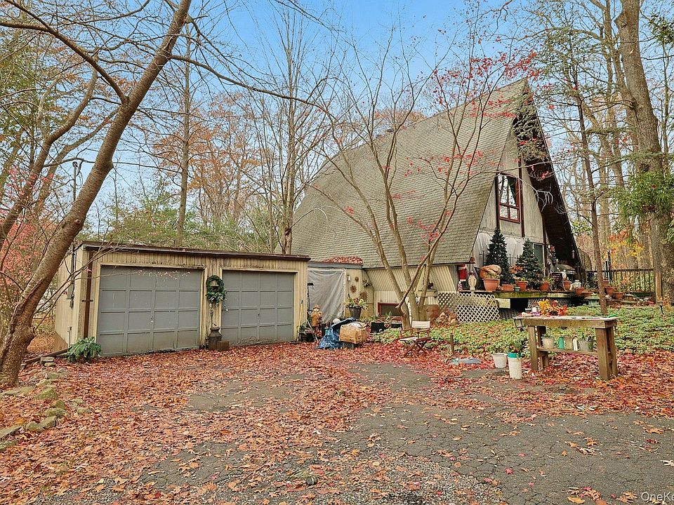 1st image of 3 Grey Beech Lane