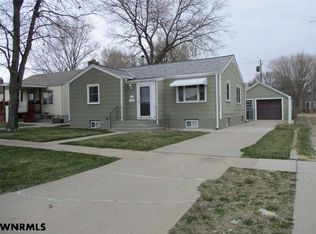 1430 M St, Gering, NE 69341