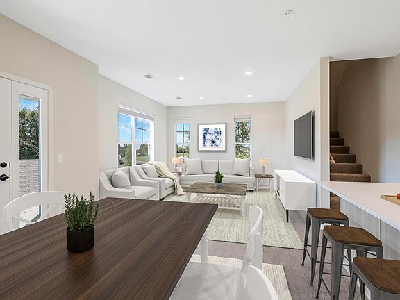 3rd image of 4760 Ironwood Cir