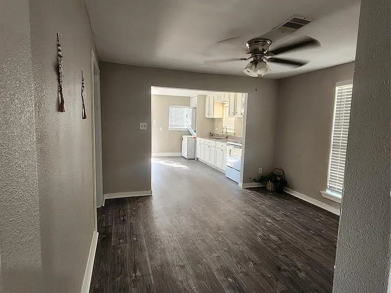 6203 Hoffman St — Photo 19