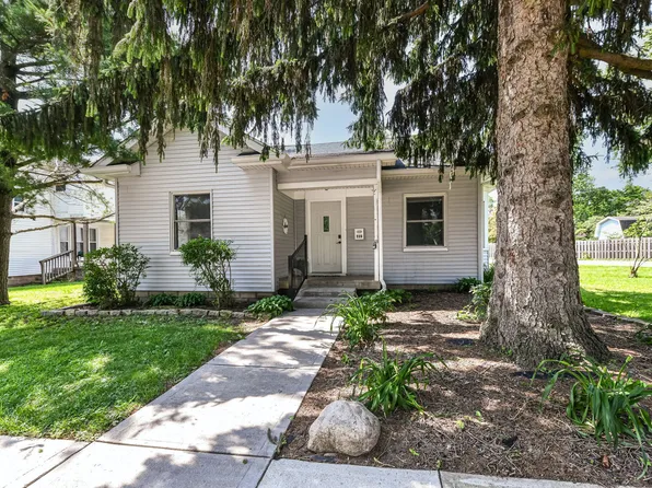 402 E 4th St, Sheridan, IN 46069