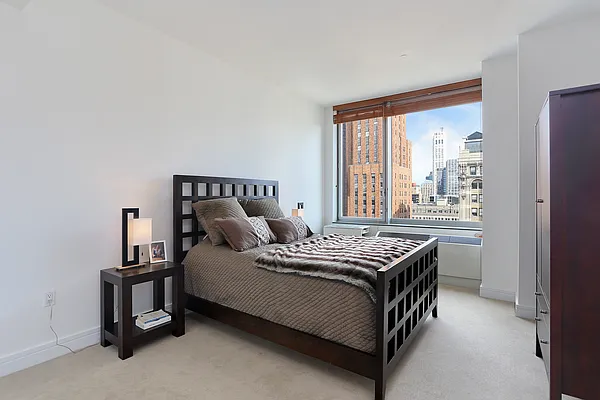 Rented by Corcoran | media 15