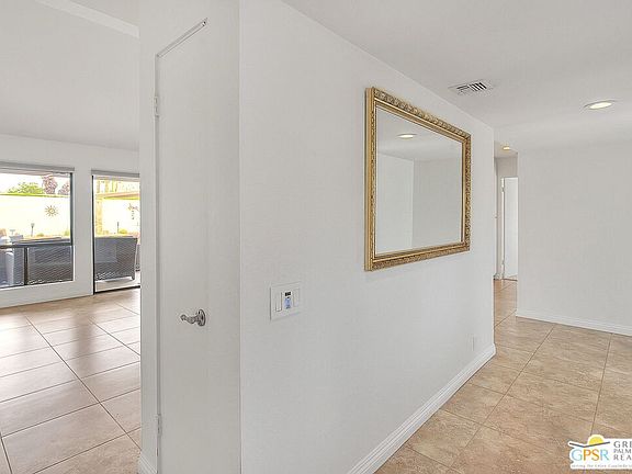 5th image of 45700 Mountain View Ave