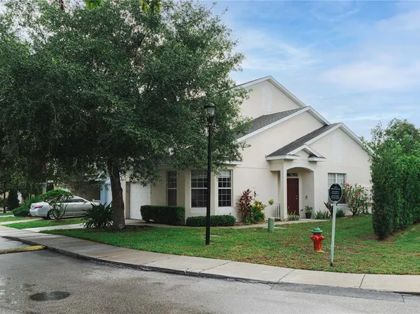 9616 Carlsdale Dr, Riverview, FL 33578