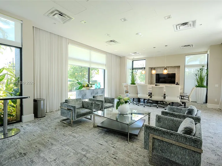 4640 SW 84th Ave #12 — Photo 41